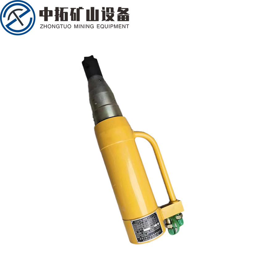 張拉千斤頂的工作原理和使用注意事項